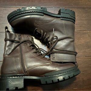 Steve Madden Jamisyn Brown Combat Boots in size 9.5